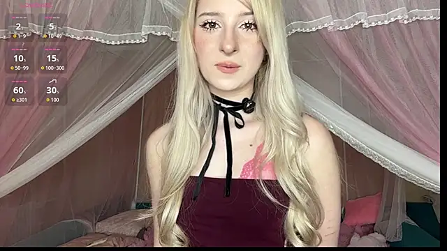 Snapshot of OnlyEva1 chatting on July 31, 2026, 12:48 pm OnlyEva1 online show from July 31, 2026, 12:48 pm
