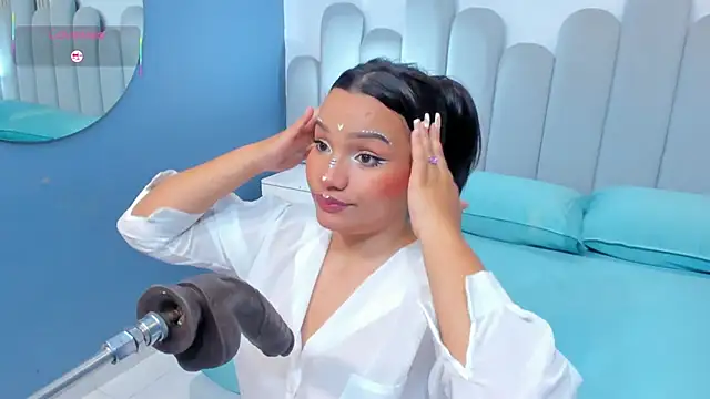 lia sucker online show from April 29, 2026, 3:10 am