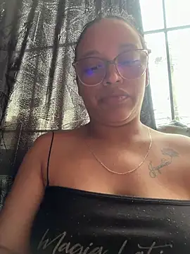 tokio angel online show from April 15, 2026, 10:10 pm