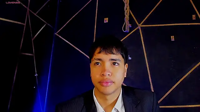 Lee Colee online show from May 1, 2026, 10:25 pm
