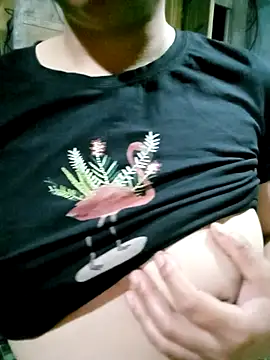 hasaki001 online show from April 2, 2026, 5:43 pm