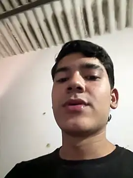 Snapshot of pabloflaquito23 chatting on March 11, 2026, 8:15 pm pabloflaquito23 online show from March 11, 2026, 8:15 pm