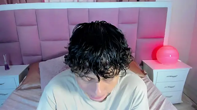 Snapshot of chico_medusa chatting on May 27, 2026, 8:06 pm chico medusa online show from May 27, 2026, 8:06 pm