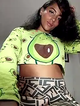 KattyBerryX online show from April 3, 2026, 6:28 pm