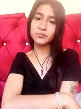 Snapshot of KarolaMendez chatting on March 14, 2026, 8:47 pm KarolaMendez online show from March 14, 2026, 8:47 pm