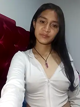 KarolaMendez online show from April 25, 2026, 3:20 am