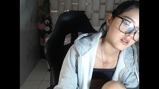 veronicaa s online show from March 26, 2026, 10:59 pm