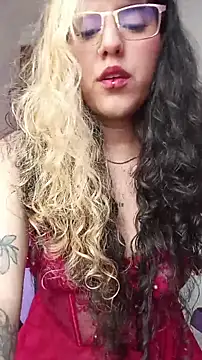 La-venus online show from March 12, 2026, 8:37 pm