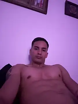 Matwolf77 online show from March 12, 2026, 2:18 am