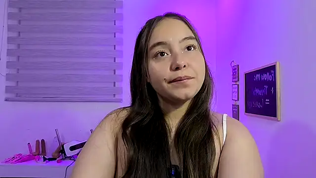 Snapshot of cherry_valeria chatting on May 27, 2026, 1:57 am cherry valeria online show from May 27, 2026, 1:57 am