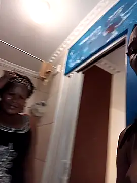 midsized71 online show from March 12, 2026, 11:27 am