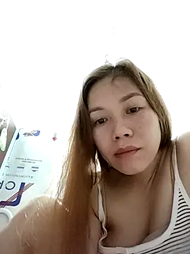 DawnG x online show from April 18, 2026, 7:07 pm