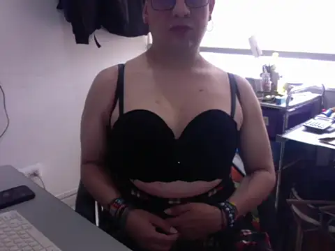 dayanadavid online show from May 4, 2026, 4:03 pm
