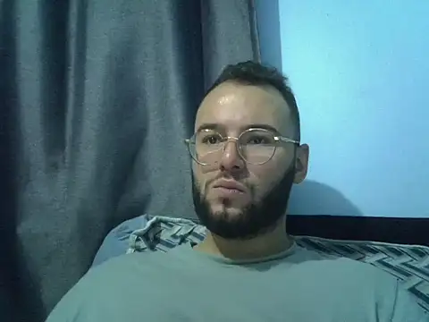 Snapshot of piazaocwb23 chatting on May 17, 2026, 3:52 pm piazaocwb23 online show from May 17, 2026, 3:52 pm