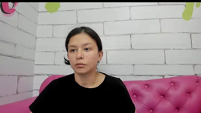 Danna Greyy online show from May 2, 2026, 11:48 am