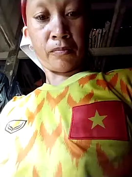 Heli pusy online show from May 25, 2026, 8:31 am