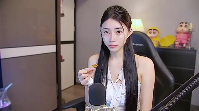 XiaoYuBao- online show from May 28, 2026, 4:26 pm