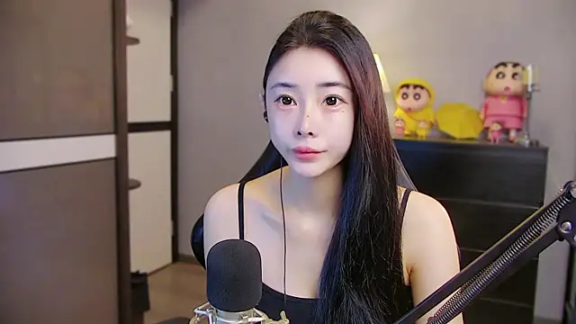 Snapshot of XiaoYuBao- chatting on June 20, 2026, 7:16 pm XiaoYuBao- online show from June 20, 2026, 7:16 pm