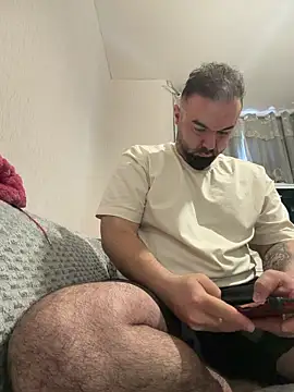 bigmillz32 online show from March 28, 2026, 10:15 am