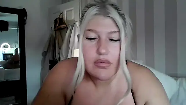 Lexi Laura online show from May 20, 2026, 10:21 am