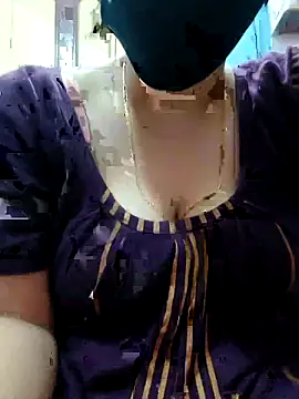 Snapshot of tulidas96778 chatting on April 3, 2026, 2:26 pm tulidas96778 online show from April 3, 2026, 2:26 pm