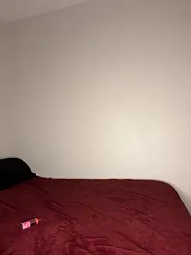 treasurebabii online show from April 24, 2026, 1:24 pm