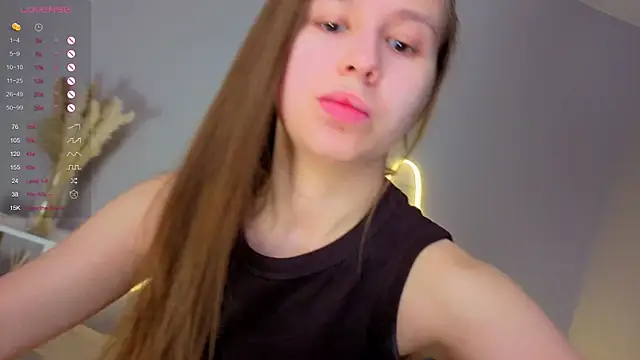 Snapshot of Emma_dream_ chatting on June 5, 2026, 1:34 am Emma dream online show from June 5, 2026, 1:34 am