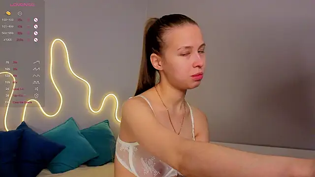 Snapshot of Emma_dream_ chatting on July 13, 2026, 1:41 am Emma dream online show from July 13, 2026, 1:41 am