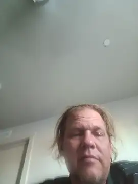 yourMasterisBored online show from May 15, 2026, 12:39 am