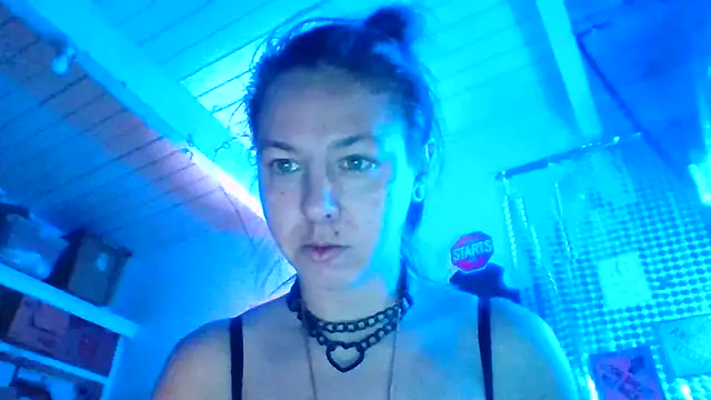 Ambionce online show from April 8, 2026, 5:51 am