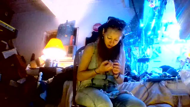 Ambionce online show from April 23, 2026, 3:19 am
