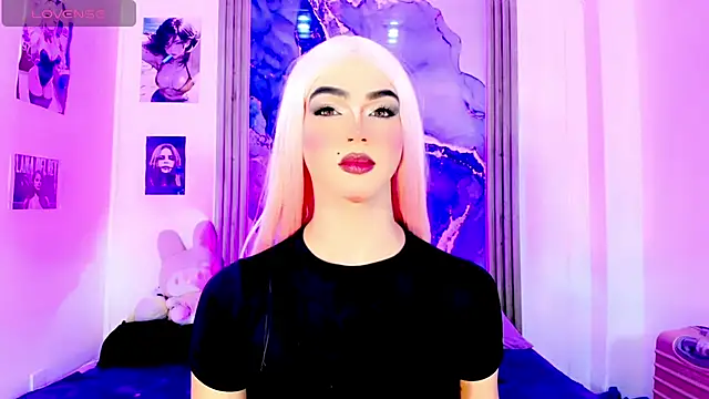 Snapshot of blonde_queen- chatting on June 2, 2026, 7:27 pm blonde queen- online show from June 2, 2026, 7:27 pm
