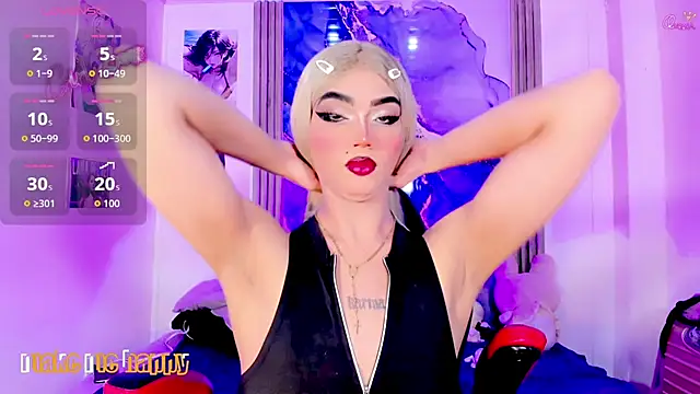 Snapshot of blonde_queen- chatting on June 5, 2026, 10:37 pm blonde queen- online show from June 5, 2026, 10:37 pm