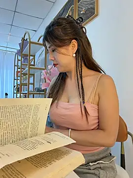 Xiaoxiao-y online show from July 11, 2026, 7:44 am