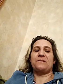 Snapshot of KatieLove133 chatting on March 31, 2026, 4:18 pm KatieLove133 online show from March 31, 2026, 4:18 pm