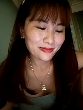 Snapshot of Lucxy-ki6 chatting on July 23, 2026, 2:48 pm Lucxy-ki6 online show from July 23, 2026, 2:48 pm