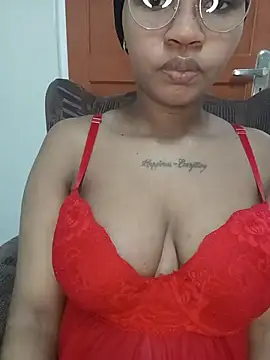 Snapshot of Hotsexyberry222 chatting on July 26, 2026, 7:26 am Hotsexyberry222 online show from July 26, 2026, 7:26 am