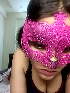 Hottymahi7 online show from March 24, 2026, 11:10 pm