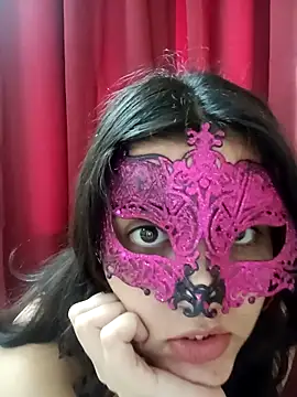 Hottymahi7 online show from April 12, 2026, 12:10 pm