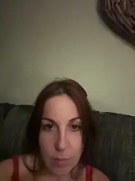 petitehotwife4u online show from May 18, 2026, 8:58 pm