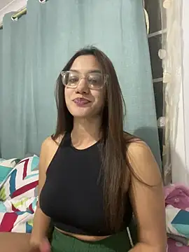 Snapshot of kiiingkay chatting on July 21, 2026, 7:49 pm kiiingkay online show from July 21, 2026, 7:49 pm