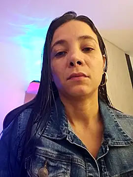 Snapshot of miaeyex chatting on May 2, 2026, 11:59 am miaeyex online show from May 2, 2026, 11:59 am