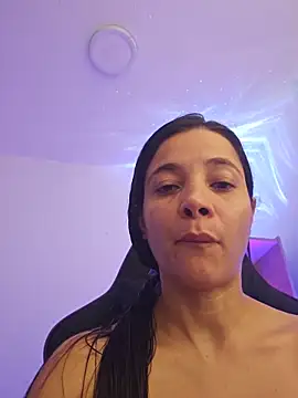 Snapshot of miaeyex chatting on May 23, 2026, 12:09 pm miaeyex online show from May 23, 2026, 12:09 pm