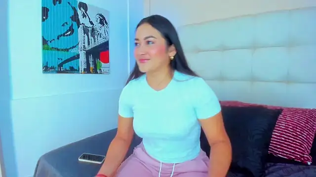 Tatiana24  online show from April 11, 2026, 9:08 pm