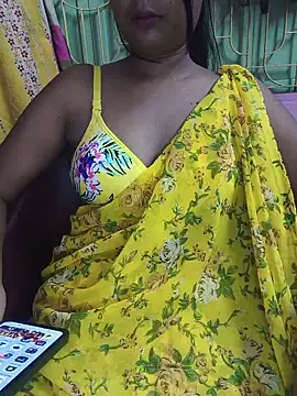 Snapshot of Blossom_lily chatting on June 16, 2026, 6:32 pm Blossom lily online show from June 16, 2026, 6:32 pm