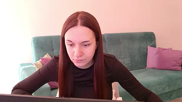 Snapshot of Ola_Queen chatting on May 29, 2026, 5:05 am Ola Queen online show from May 29, 2026, 5:05 am
