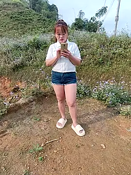 Mina xYx online show from March 16, 2026, 1:11 am