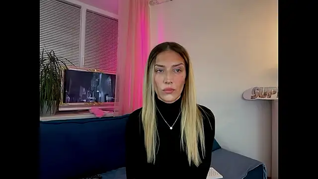 Snapshot of come_here_baby chatting on March 21, 2026, 5:05 pm come here baby online show from March 21, 2026, 5:05 pm