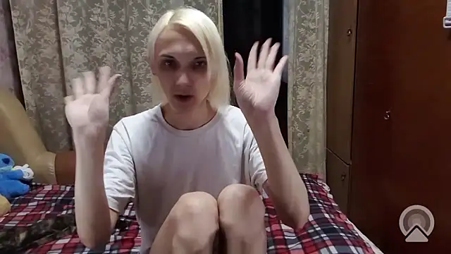 JaysaBenhausen online show from March 29, 2026, 9:42 am