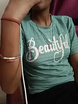 Snapshot of aushi_rajput chatting on May 7, 2026, 5:18 pm aushi rajput online show from May 7, 2026, 5:18 pm